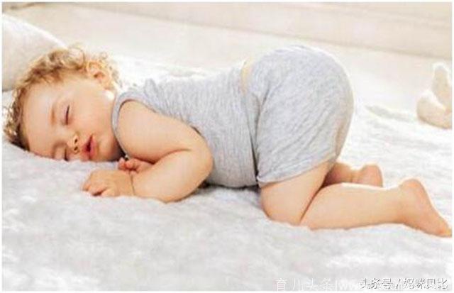 宝宝生病是有信号的，宝妈稍注意，宝宝睡觉时这六种症状就能看出