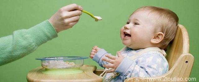 若要小儿安，宜受三分饥与寒，是让小孩儿吃不饱的意思吗？