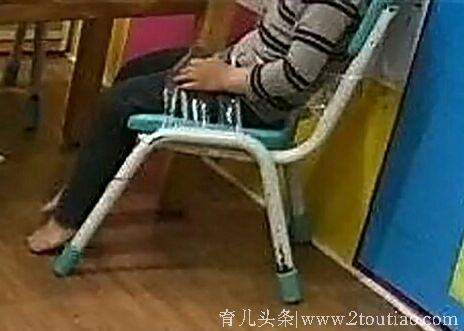 两岁孩子幼儿园咬人，老师把他绑在椅子上，家长表示赞同