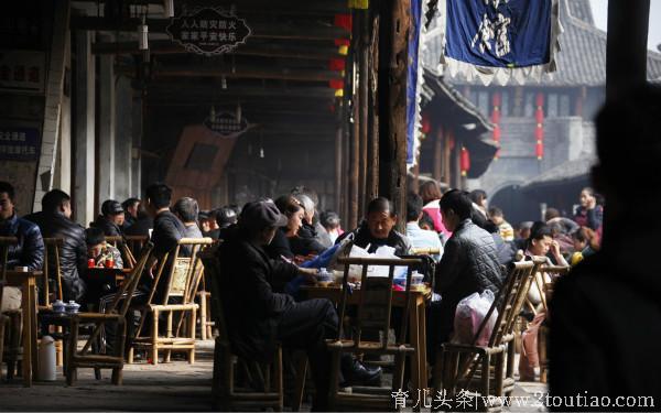 中国最懒的4座城市，除了泡妞就是喝酒打牌，挤破脑袋都要来