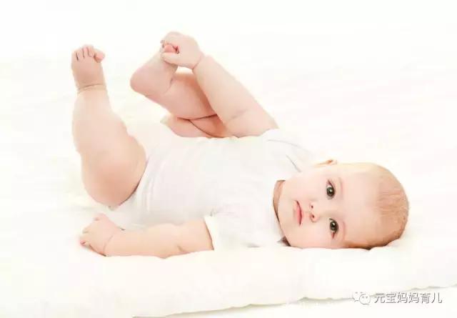 宝宝1岁后用纸尿裤有讲究，你选对了吗？
