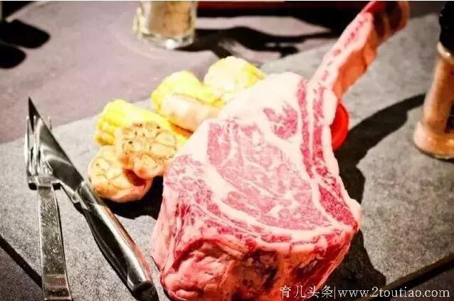 吃战斧才叫吃牛排，其他的只能叫吃牛肉