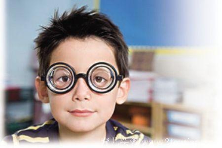 什么是近视？什么样的情况才算是近视需要戴眼镜？