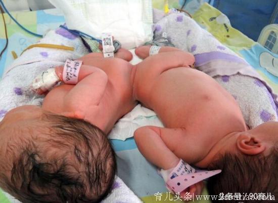 孕检7次胎儿健康，看到双胞胎儿子，家属扬言要告医院