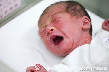 10个爹妈9个被刚出生宝宝丑哭，医生揭秘为何这般丑？