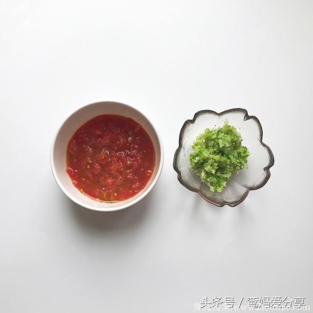 9M+宝宝辅食｜田园蔬菜蛋饼，又好吃又锻炼宝宝的咀嚼能力