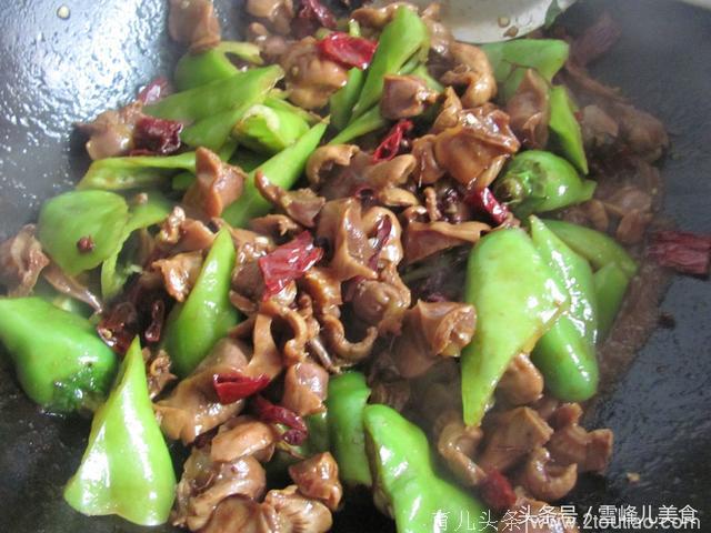 鸡胗这样做，简单美味，上桌秒光