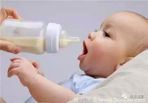 婴儿吃奶量判断其是否吃饱的方法