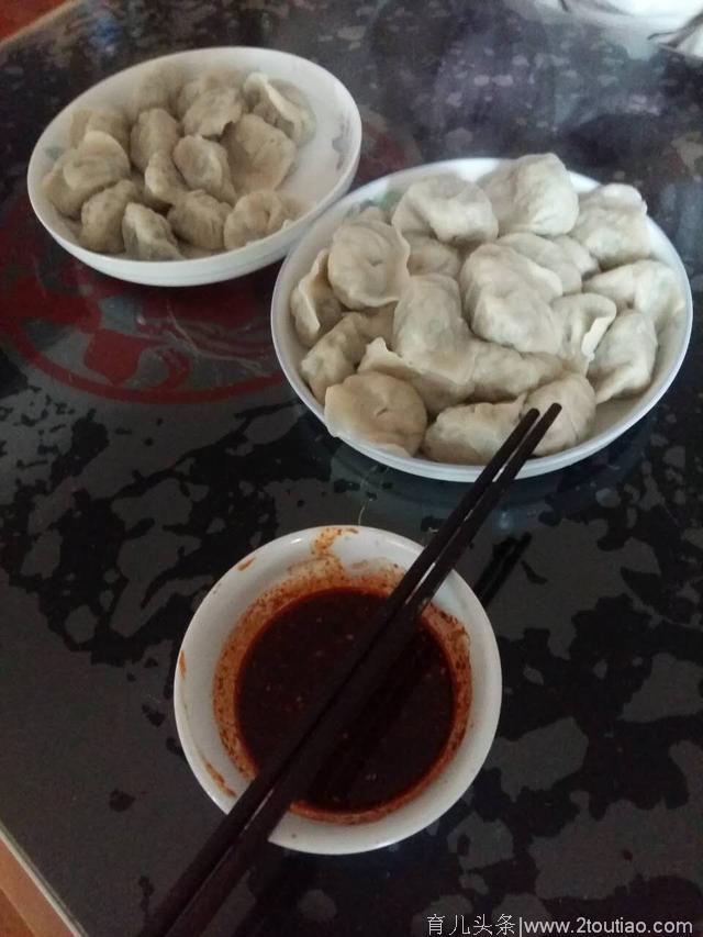 素饺子加上它，好吃过肉饺子，最重要是健康又营养