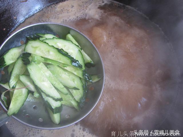 麻辣鱼料这么做鲜香美味，料足吃的过瘾