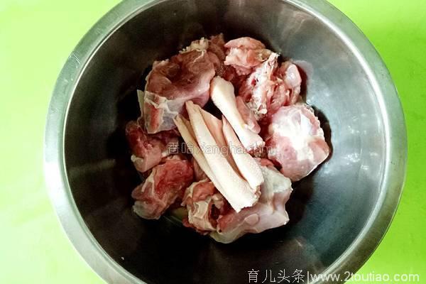 夏天鸭肉这样吃，滋补又健康，老少皆宜