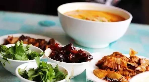 上海最好吃的30家面馆都在这里了，以后想吃面都靠这条了！