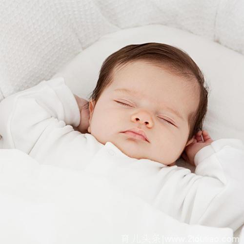 照睡姿判断是不是聪明的理论，难道可以说这么多宝宝都是聪明的，那么多都是不聪明的么