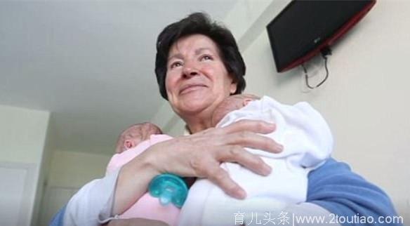 64岁女子生下一对双胞胎，医生的结论让她寒心了！