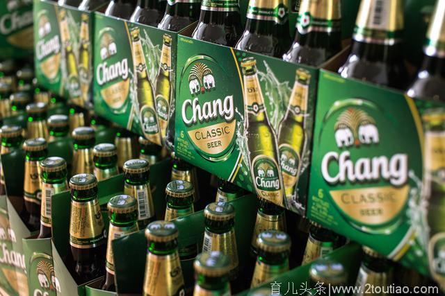 黄晓明赵薇参加综艺《中餐厅》非常惊讶：这个禁酒的国家却有个世界闻名的啤酒品牌！远超青岛啤酒