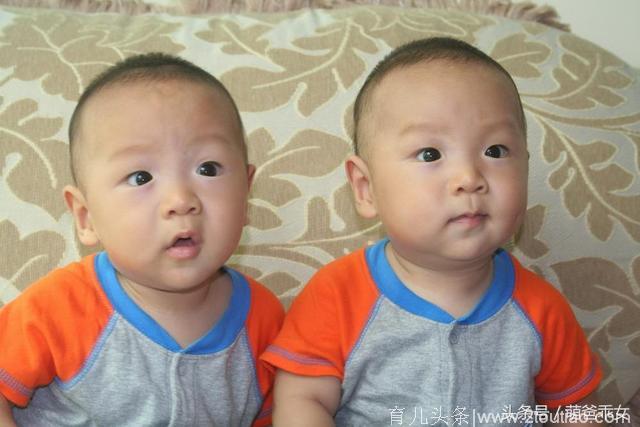 头胎生双胞胎，二胎的时候全家都懵逼了，又欢喜又忧愁