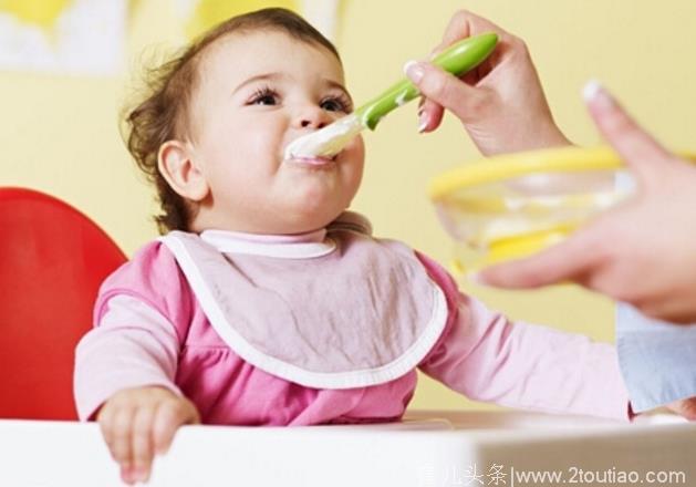 宝宝吃盐太多对肾脏有害，宝妈们你们还在给宝宝吃吗