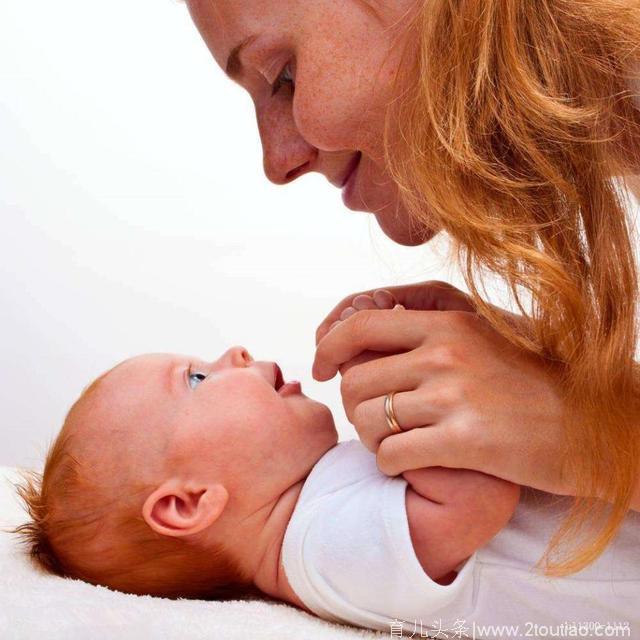 如何在家给宝宝做早教，新手妈妈学起来！