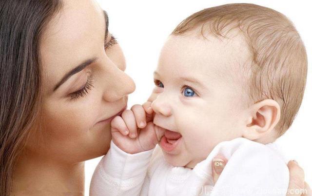 如何在家给宝宝做早教，新手妈妈学起来！