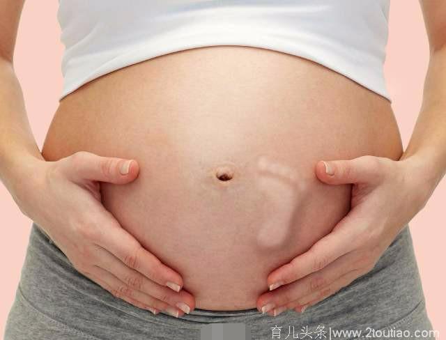 临近分娩，有的孕妈先破水有的先见红，有什么区别吗？