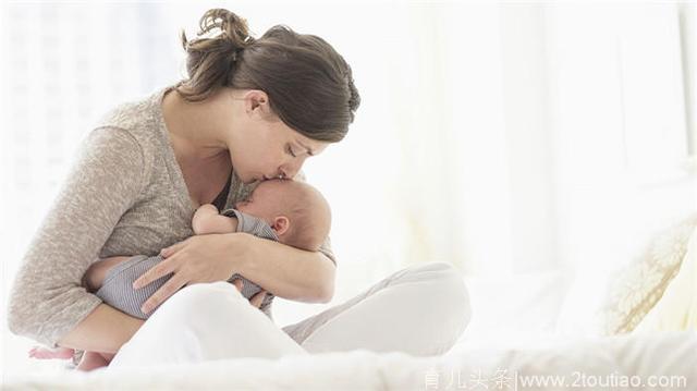 产后巧学开奶方法，宝宝不愁母乳不够喝！