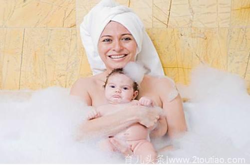 产后什么时候洗澡最合适，选这个时间，促进孕妈恢复