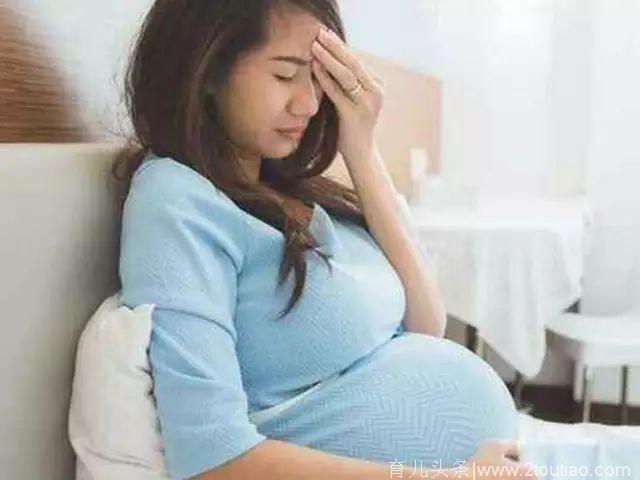 怀孕四个月还不显怀？不一定是营养不良，可能是这4个原因造成