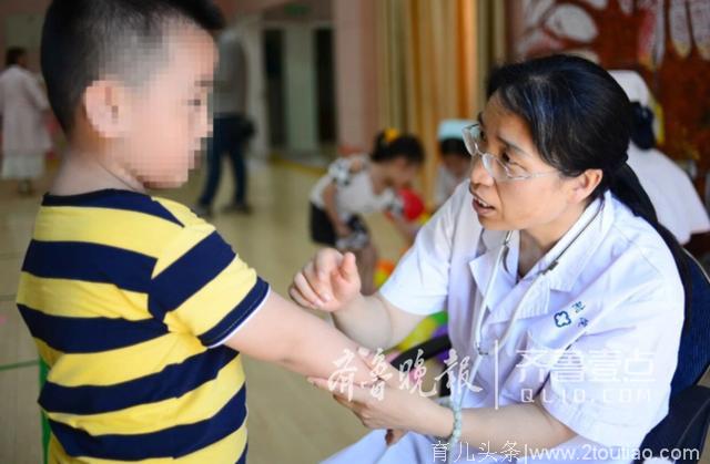 泰医附院举办“爱在附院 健康成长”儿童节系列活动