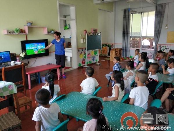 李鹊镇中心幼儿园开展世界环境日宣传活动