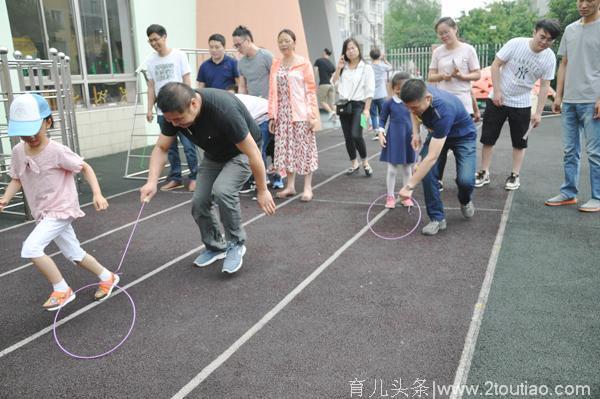 江阴长山中心幼儿园举行“忆民俗 承传统 享童趣”亲子运动会