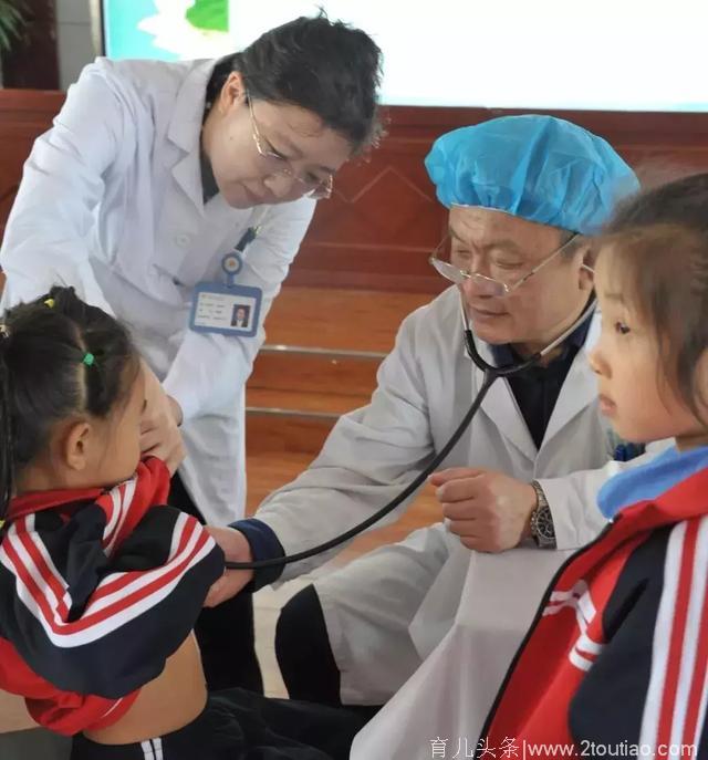 “六一”系列活动之十一｜哈尔滨市儿童医院专家团队为王岗中心小学近400名学生健康义诊