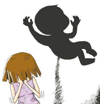 少女查出怀孕，向妈妈坦白曾遭轮奸，谁知孩子父亲却另有其人……