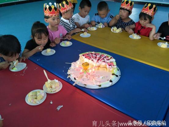 六家子镇中心幼儿园开展“幼儿生日会——五月”主题活动
