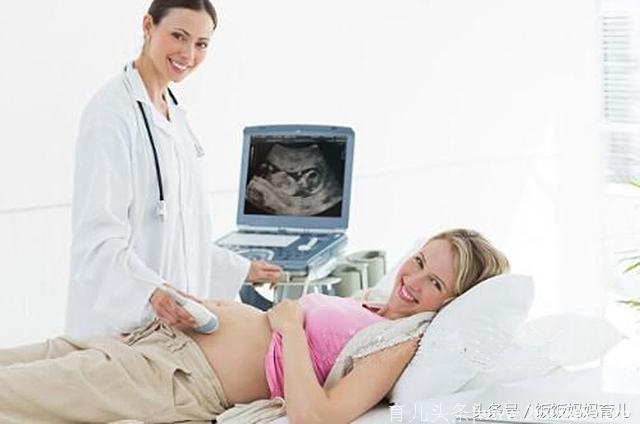 刚怀孕，第一次去医院做B超检查是什么体验？孕妈：笑到流眼泪