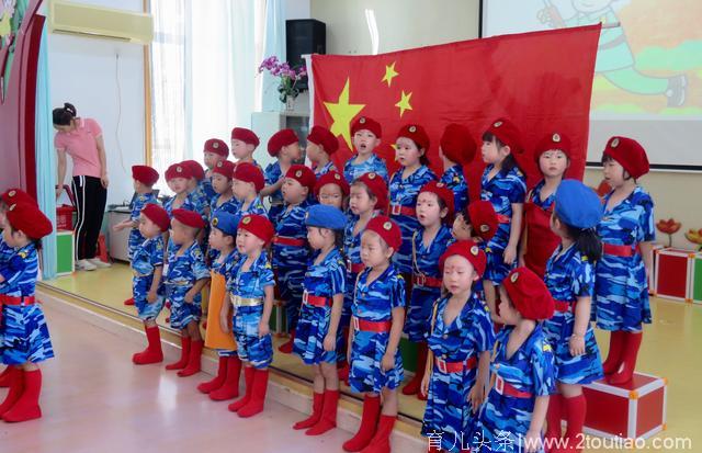 空指蓝天幼儿园举办第二届幼儿合唱节