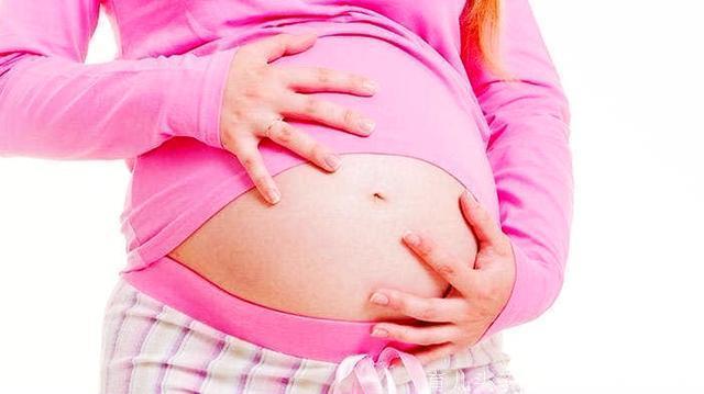 具备这么4个特征的孕妇，分娩的时候不会太疼，真幸运