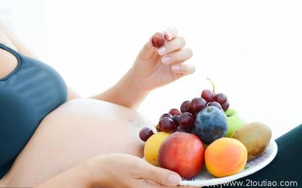 临产前孕妈“少吃多做”，有助于分娩时减轻疼痛，宝宝顺利出生