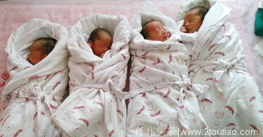过节当天诞下四胞胎，看到孩子性别，医生直言拯救世界
