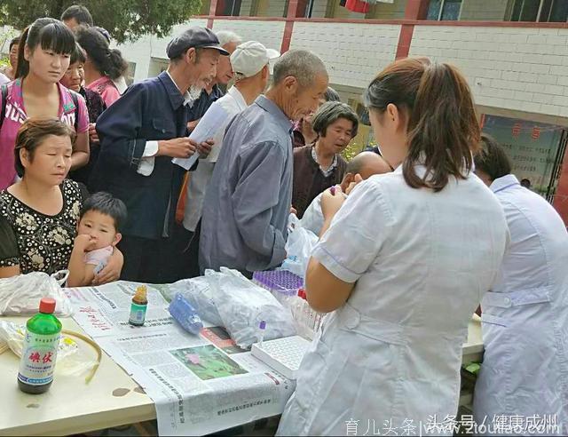 「今日动态」成县人民医院开展65岁以上老人、6岁以下儿童健康体检——索池镇索池村