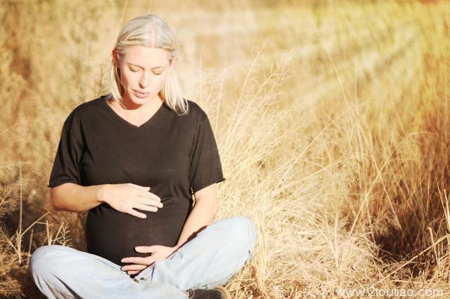 怀孕期间的四大危险信号，说明胎宝宝的情况不太好