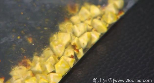 2胎妈妈每天都吃它，2年后体内取出80多颗……看完百爪挠心啊