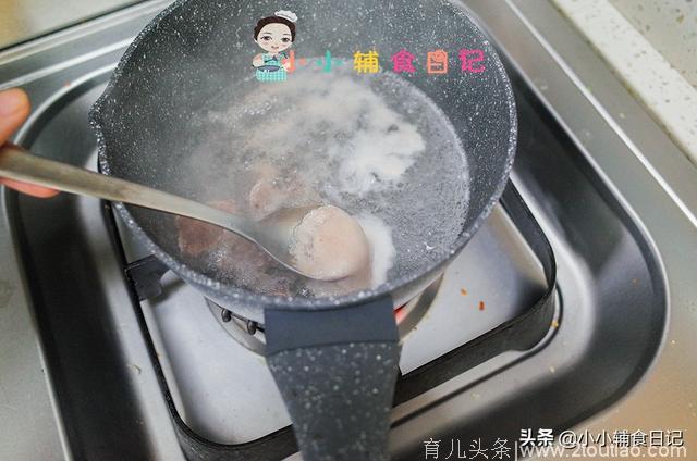 六个月就要吃肉？是的！补铁很重要！