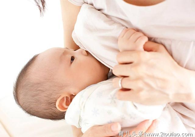 关于母乳喂养，老人说的这4句话不要信！宝妈母乳喂养要自信