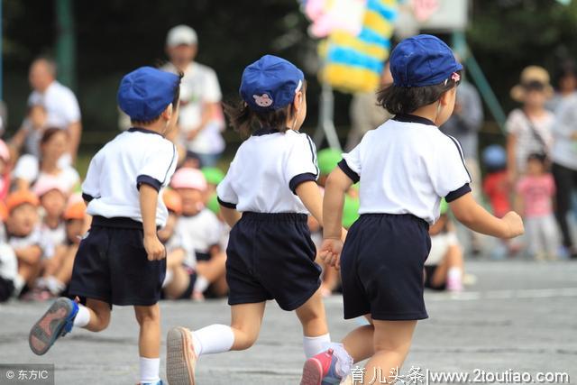 真正的幼儿教育应该是这样的，您觉得呢？