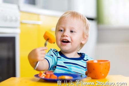 “吃多”“吃少”都影响智力发育？聪明父母给宝宝吃这些