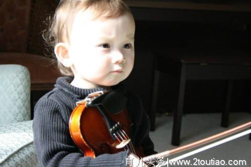 为什么说学音乐能开发孩子的智力？