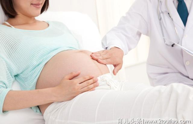如何降低分娩过程中的风险，尽量顺产，哪些情况在孕期可以避免？