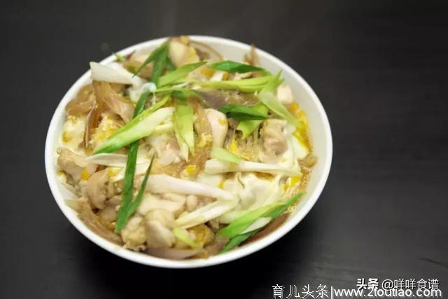 用鸡肉和鸡蛋，做一份香喷喷的亲子饭