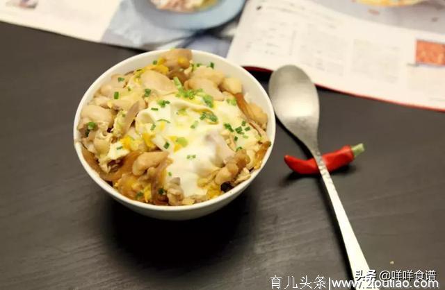 用鸡肉和鸡蛋，做一份香喷喷的亲子饭