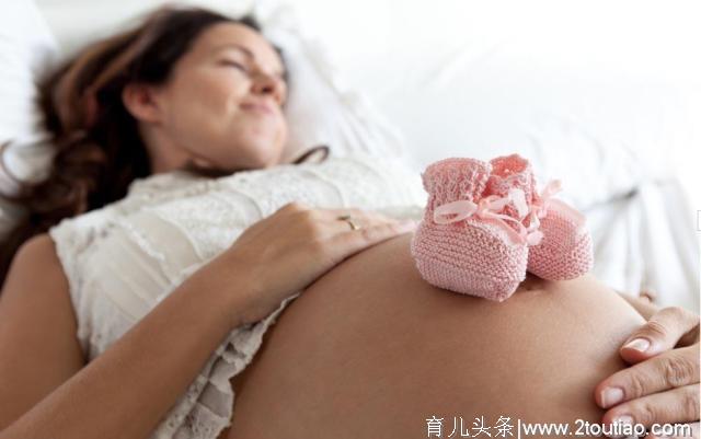 别再认为孕期只有左侧睡好，这3种孕妈不行